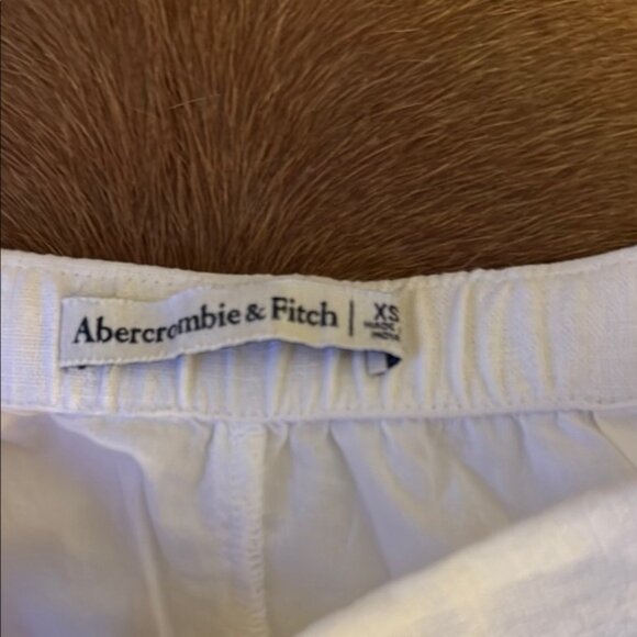 Linen White Skort - Picture 2 of 4